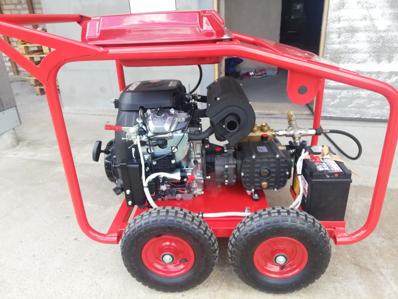 промышленный аппарат высокого давления